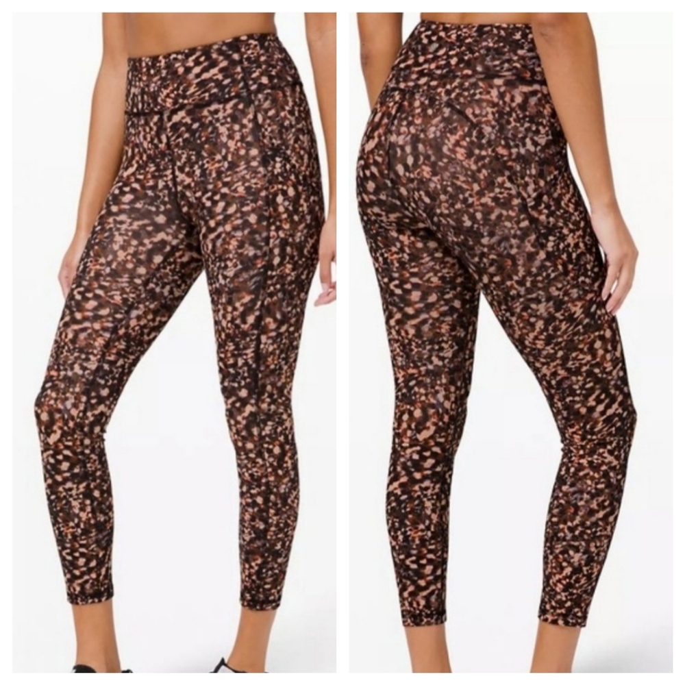 NWT lululemon Invigorate HR 25 Sz 2